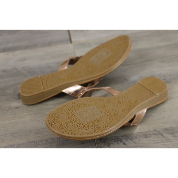 Fashion Focus Womens Size 6-10 Slip On Sandals Thongs Rose Gold Studs Bling - Picture 6 of 6